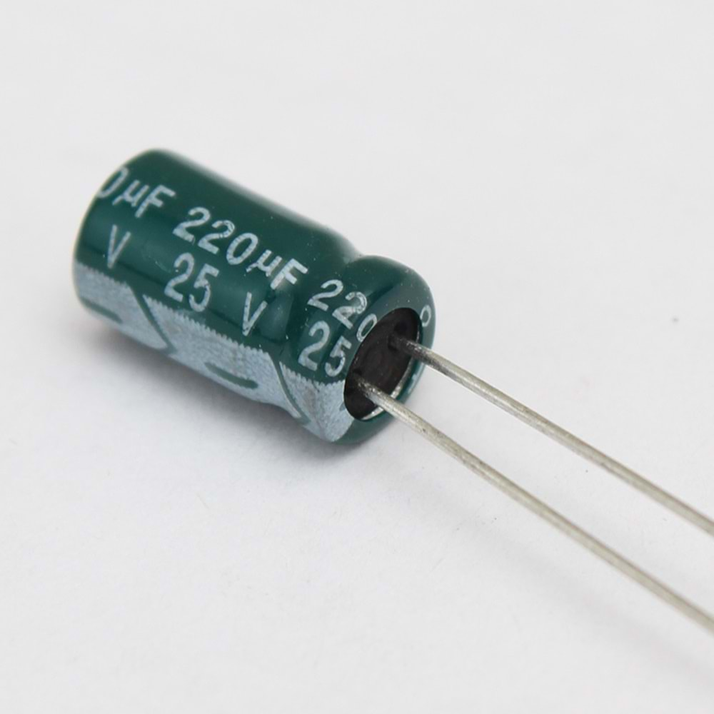 220 uF / 25 v KONDANSATÖR -40+85 DERECE